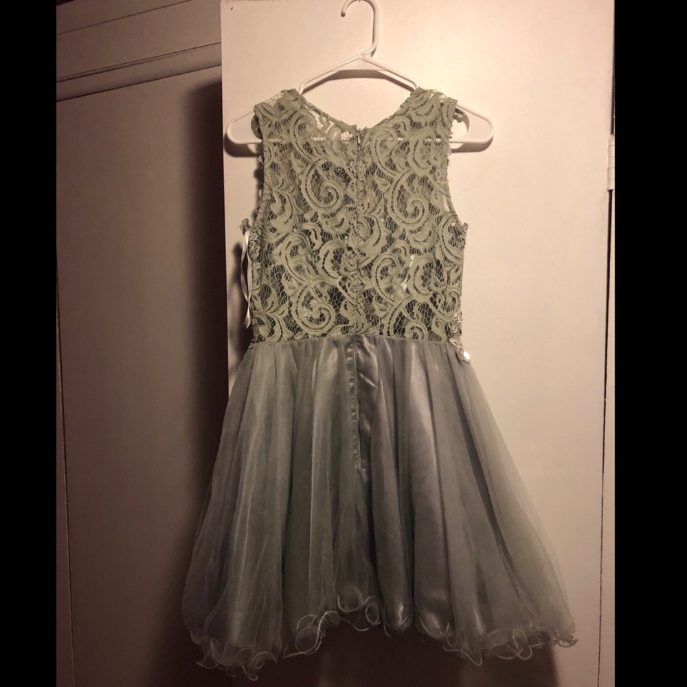 Dress - Picture 2 of 2